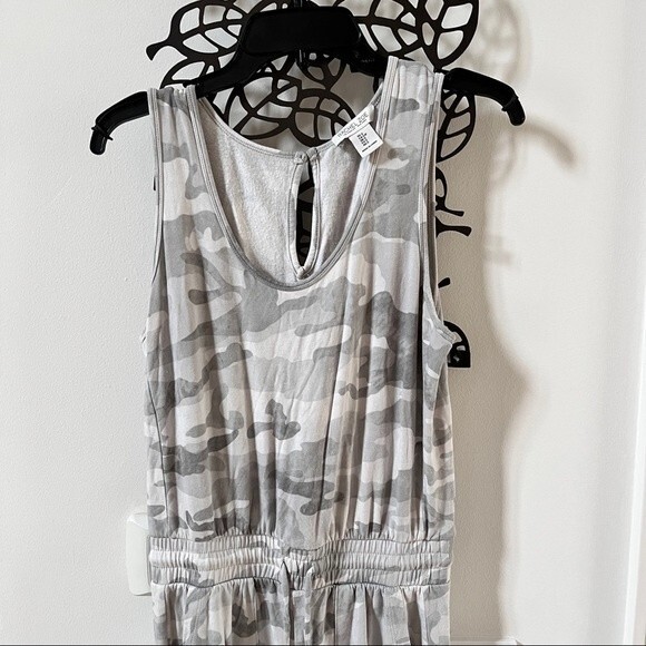 RACHEL ZOE Printed Scoop Neck Jumpsuit In Grey Camo S - Picture 3 of 9